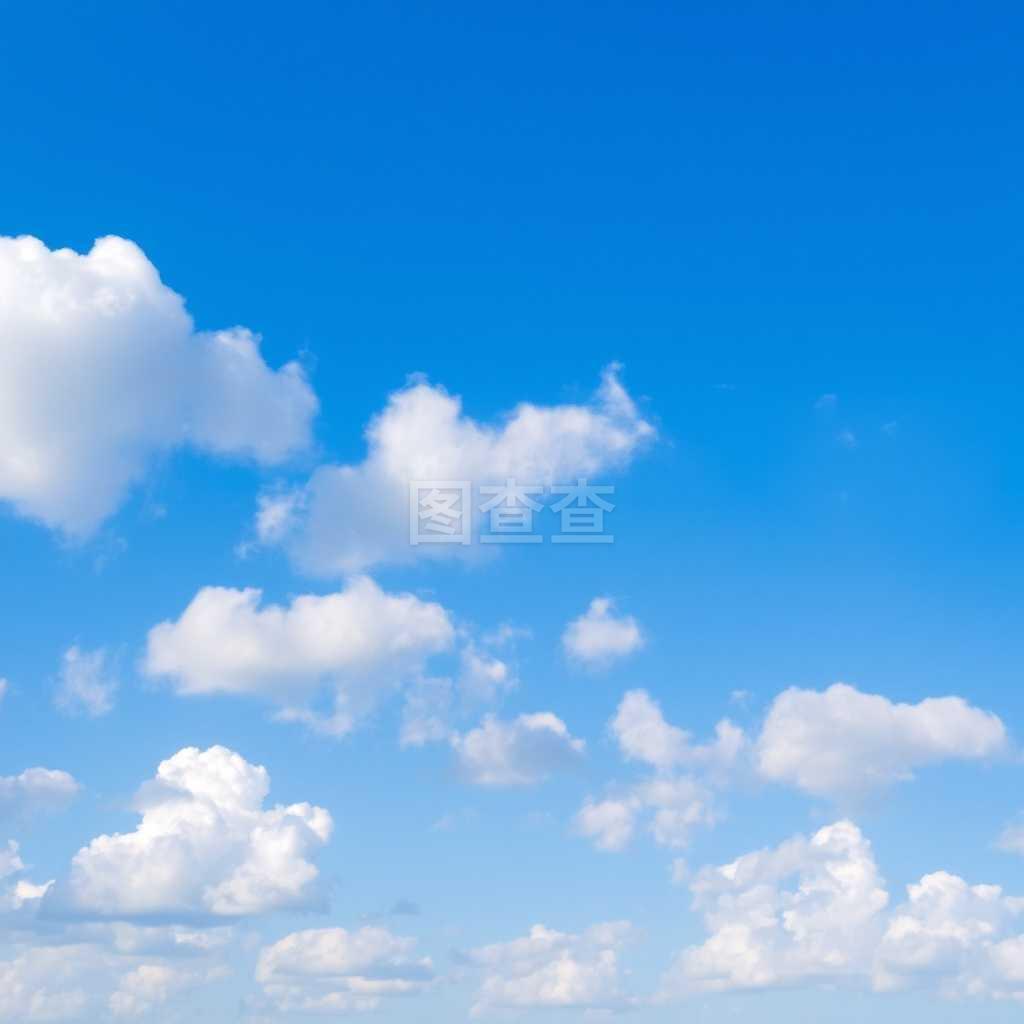 蔚蓝天空